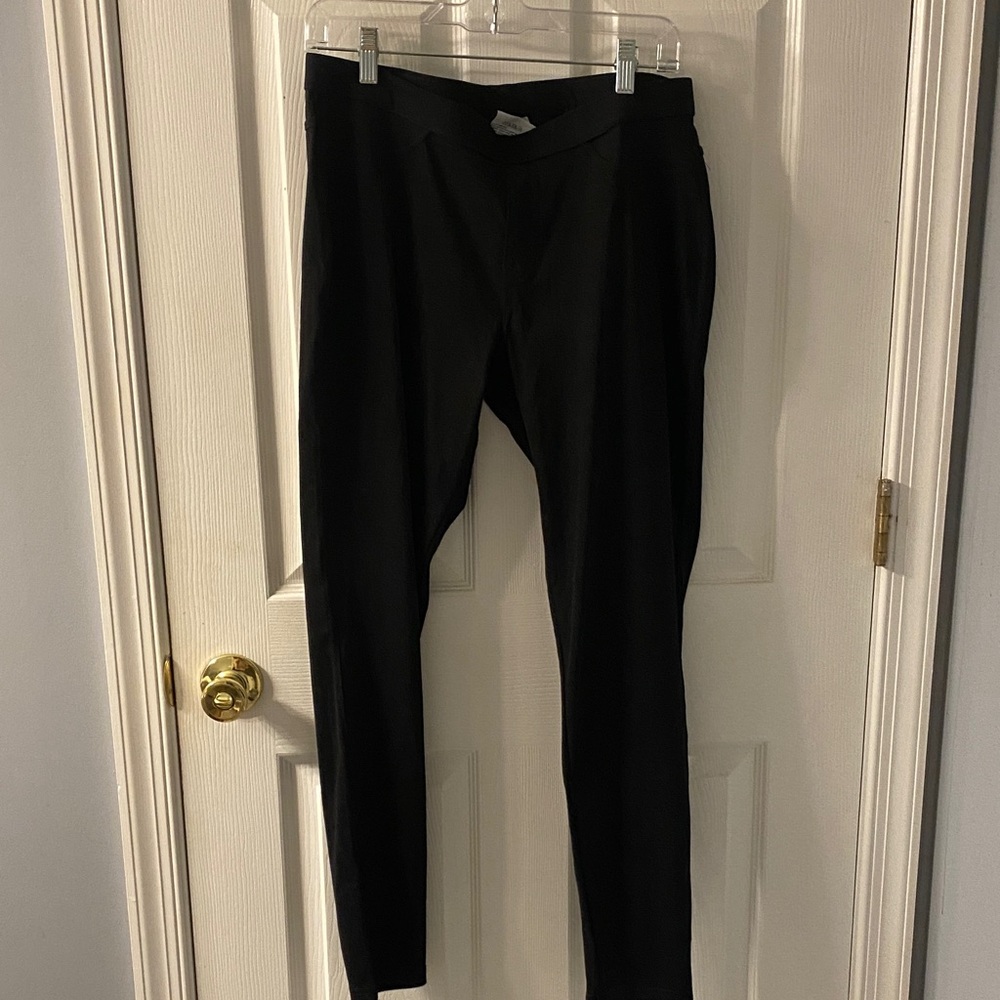Black jeggings